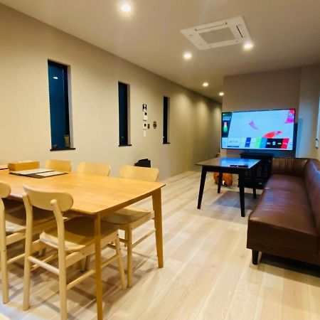 Sya Hotel-上呉服町 一軒家貸し切り فوكوكا المظهر الخارجي الصورة